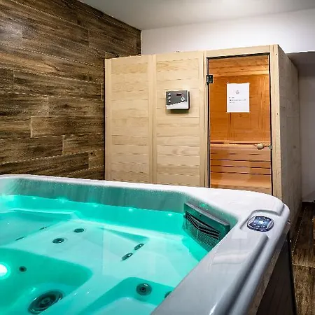Arion Riviera Hotel 4*